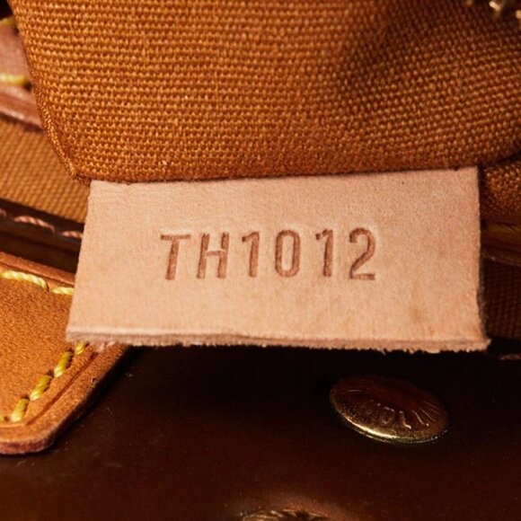 Louis Vuitton Bronze Monogram Vernis Reade PM Bag - Picture 8 of 9